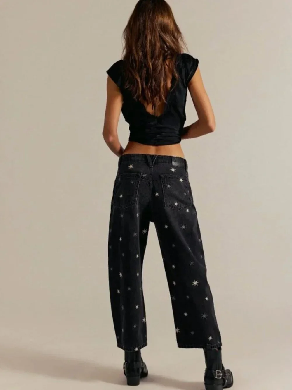 FREE PEOPLE NWT Deep Trance Shine Embroidered Boyfriend Jean / Starry Combo